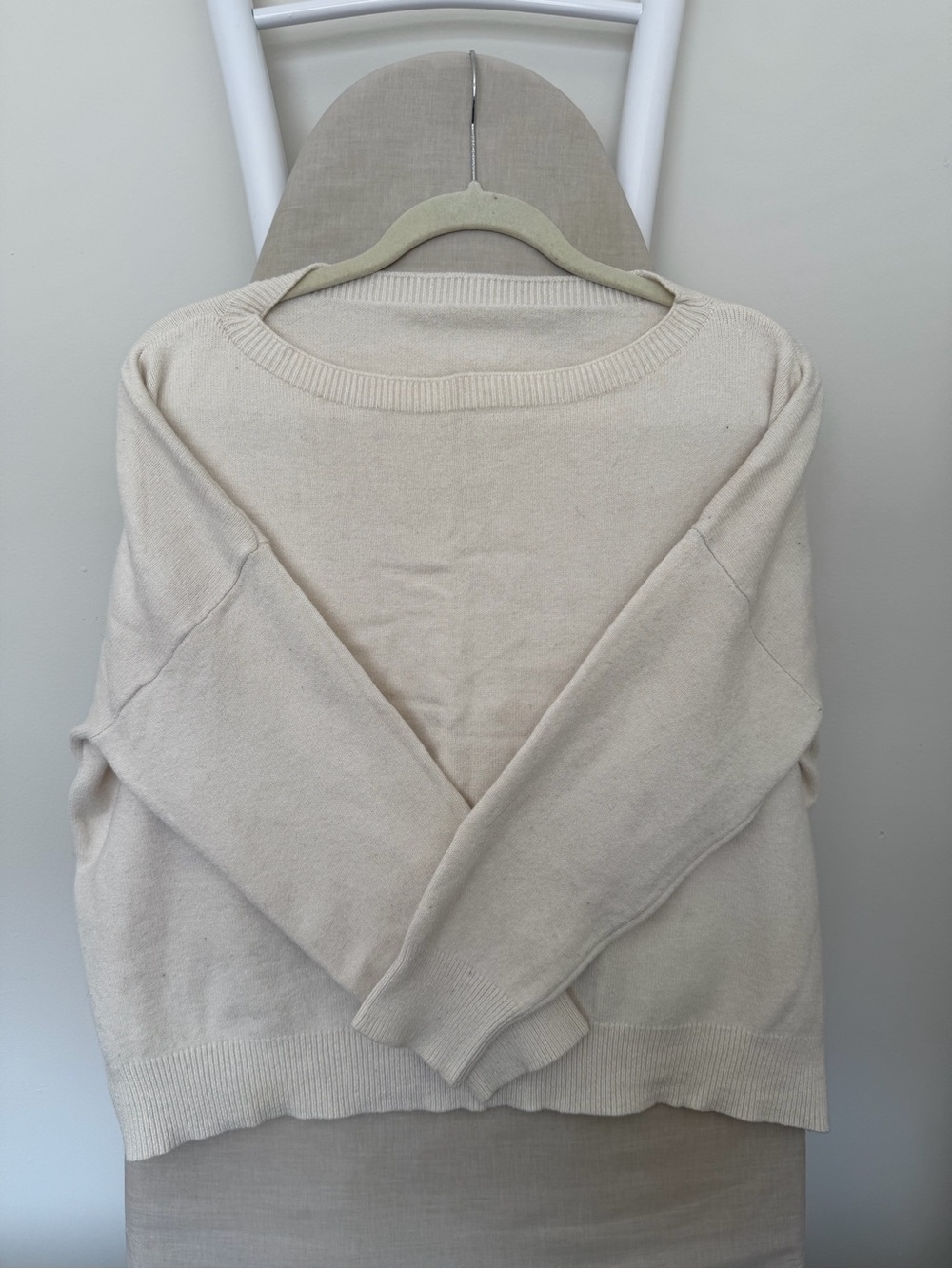 Amazon Cream Crewneck Sweater - Women's Lightweight Knit